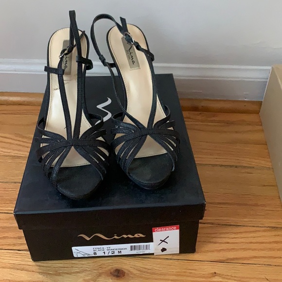 Women evening shoes - Picture 1 of 6